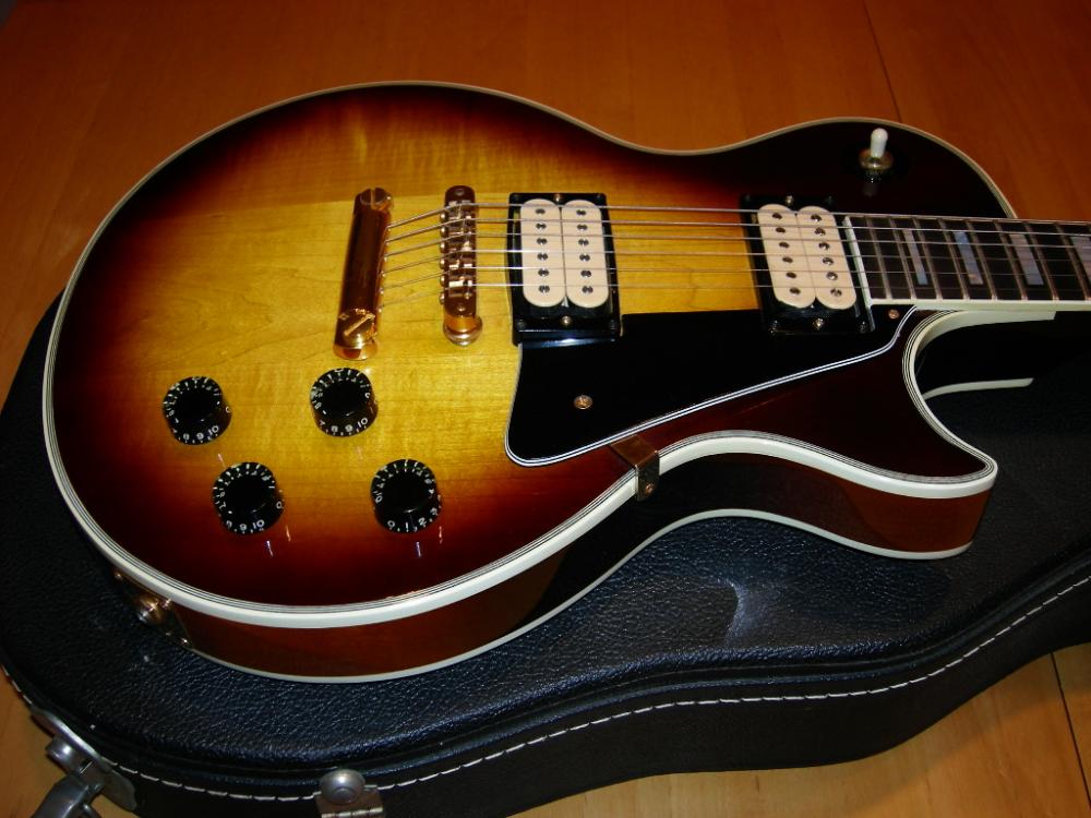 Guitar 076.jpg