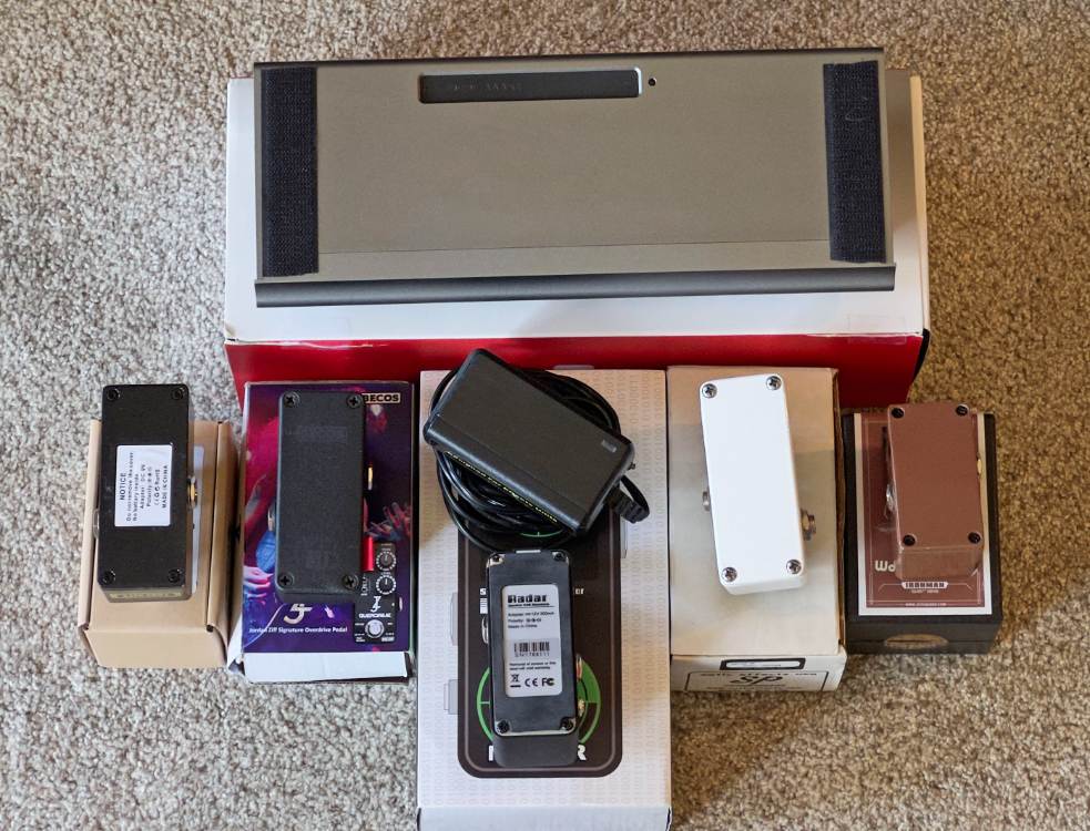 Pedals 2.jpg