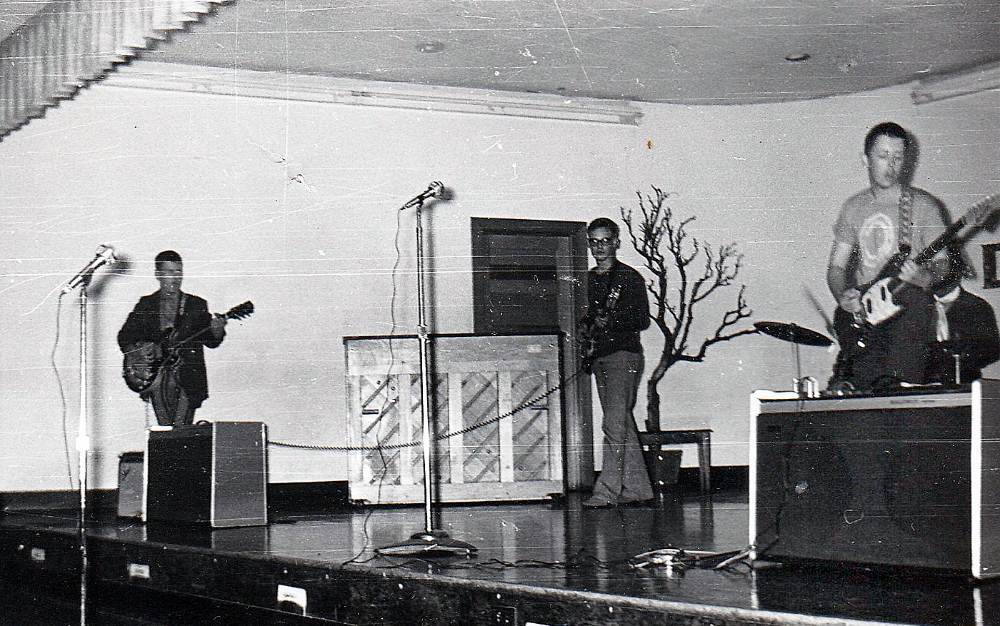 Chanute taent show 1970.jpg